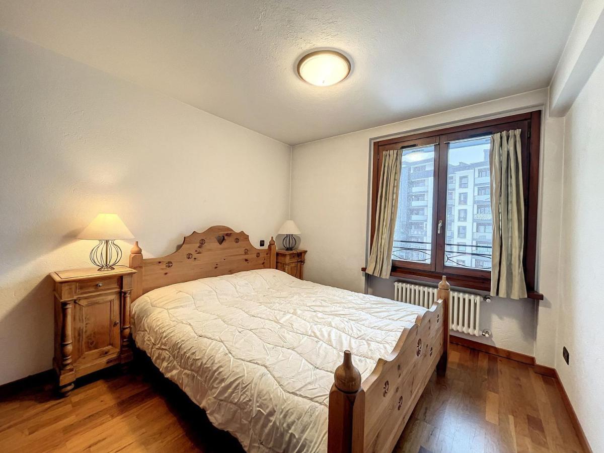 T2 Centre Chamonix Avec Parking Prive Et Wifi - Fr-1-507-42 Apartment Exterior photo