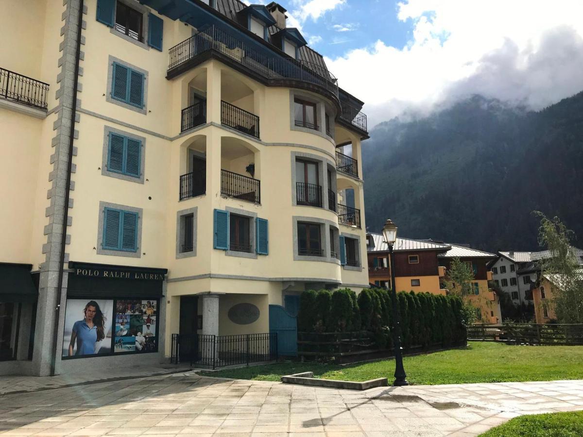 T2 Centre Chamonix Avec Parking Prive Et Wifi - Fr-1-507-42 Apartment Exterior photo